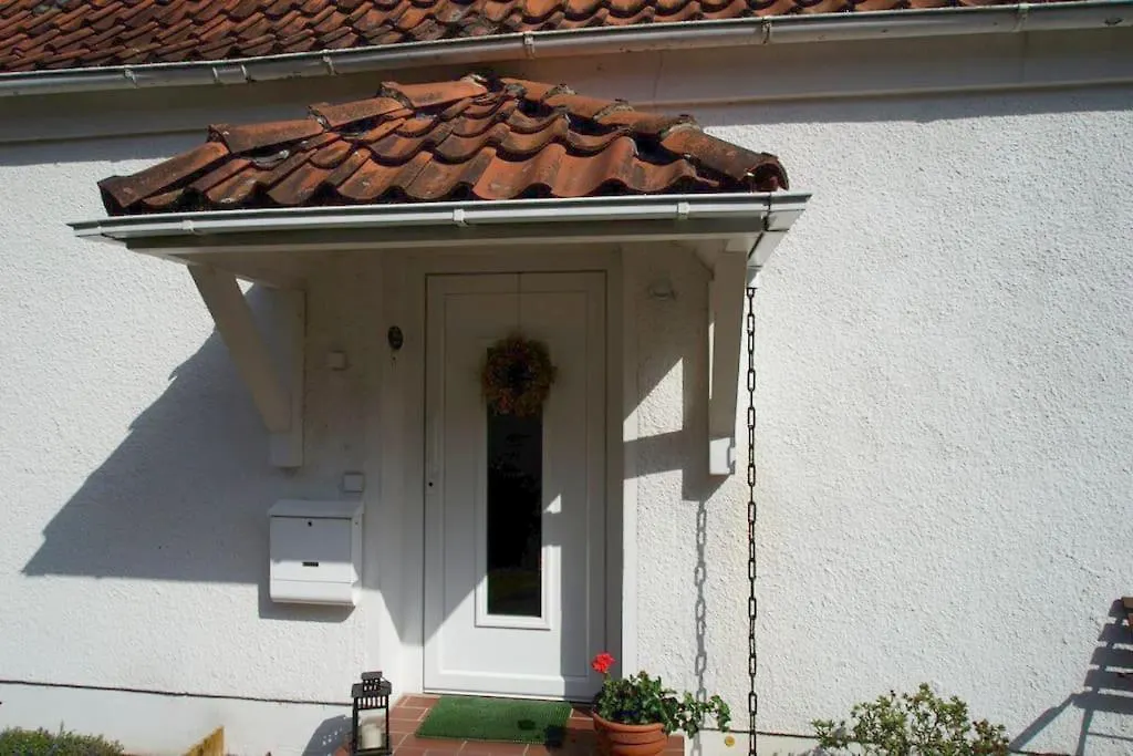 Gemuetliches Haus Mit Grossem Traumhaften Garten BRE Ferienhaus